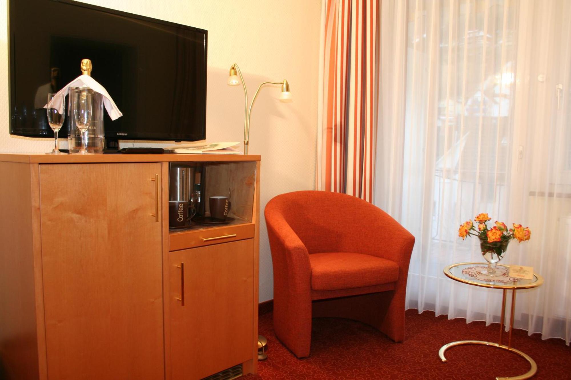 Hotel Sonnenhof Bad Wildbad Quarto foto